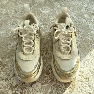 Kurt Geiger Sneakers